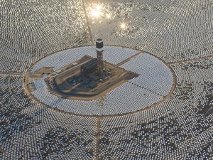 Megnyilt a világ legnagyobb naperőműve