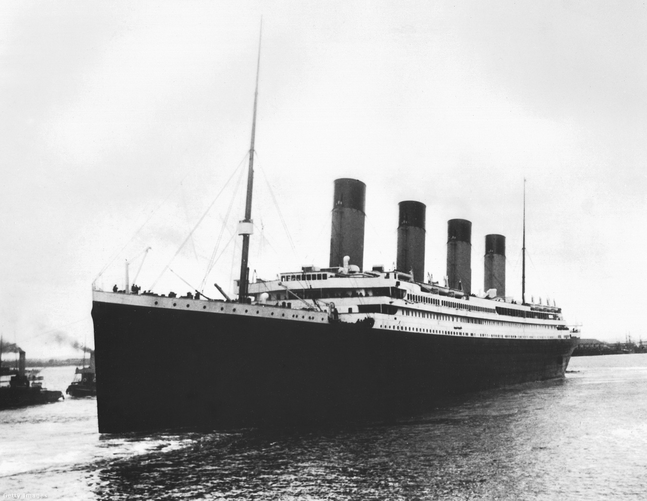 Belfast, Észak-Írország, 1911. Az RMS Titanicot Harland and Wolff hajóépítő cég építette
