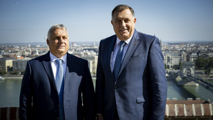 Orbán Viktor elutazik, egy kitüntetést vesz át