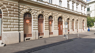 Megtámadták a szegedi Fidesz-irodát