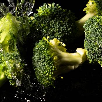 Így tisztítsd meg hatékonyan a brokkolit: tuti trükköket mutatunk
