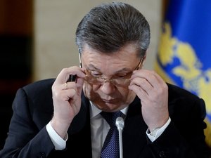Nemzetközi elfogatóparancs Janukovics ellen