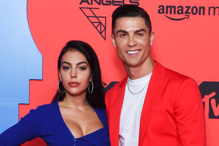 Cristiano Ronaldo párja bikinis bombázó: Georgina szexi fotókat posztolt