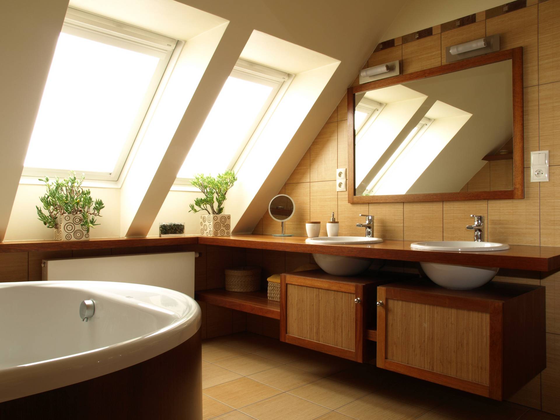 Tetőtéri fürdőszobák