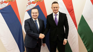 Szijjártó Péter szerint Szerbia sokkal fontosabb partner, mint Koszovó