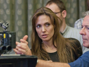 Angelina Jolie a háborúkban elkövetett nemi erőszak ellen