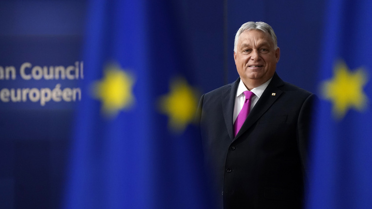 Hidvéghi Balázs: Brüsszel egyre jobban fél Orbán Viktortól