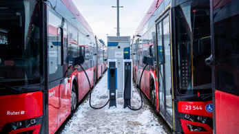 Az elektromos buszok miatt került a csőd szélére egy norvég buszüzemeltető