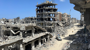 Tömegsírt tártak fel a gázai Han Júniszban