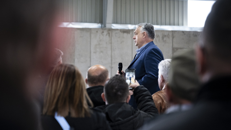 Orbán Viktor: Brüsszelben most úgy viselkednek, mintha vesztésre állnának a kártyában