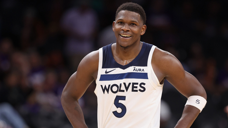 Új arca van az NBA-nek, ezeket a Farkasokat komolyan kell venni