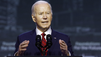 Az amerikaiak szerint Biden elnök inkább a belpolitikával foglalkozzon