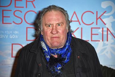 Emiatt vették őrizetbe Gérard Depardieu-t: szorul a hurok a 75 éves sztár nyaka körül