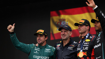Igaz volt a pletyka, az F1 korszakos zsenije távozik a Red Bulltól