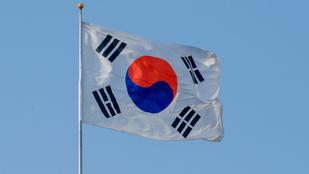 Terrortámadástól tartanak több dél-koreai nagykövetségen