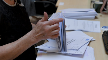 Lejárt a határidő, rengeteg párt lehet az EP-választás szavazólapján