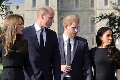 Vilmos és Katalin így reagáltak, miután megtudták, Harry Meghan nélkül tér haza: eltérő a véleményük Sussex hercegéről