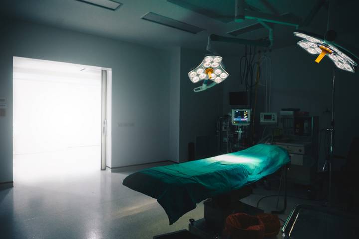 A sok orvosi műhiba miatt sincs pénze a kórházaknak