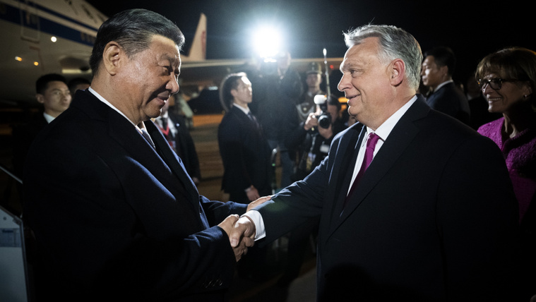 Megérkezett Magyarországra a kínai elnök