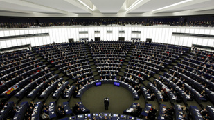 Igazi aranybánya Brüsszel: dől a pénz az EP-képviselőkhöz