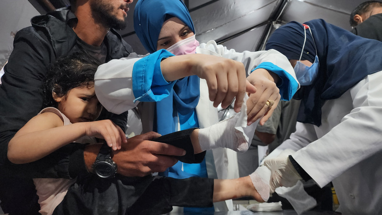 Gyomorforgató részleteket árultak el a rafahi orvosok a kórházakban uralkodó állapotokról