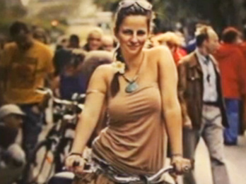 Dögös magyar biciklisek Berlinben