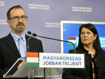 Pelczné, Szájer, Tőkés a Fidesz EP-listáján