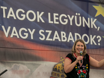 Olga és Szanyi kapitány a Jobbik mumusa