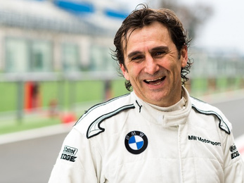 A BMW nagykövete lett Alex Zanardi