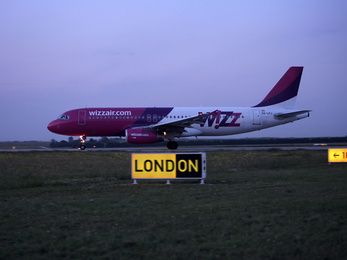 Londonban megy tőzsdére a Wizz Air