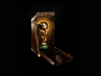 FIFA-kupa Louis Vuitton díszdobozban: menő vagy ciki?