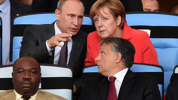 Orbán Putyinnal és Lavrovval tárgyalt a vb-döntő szünetében