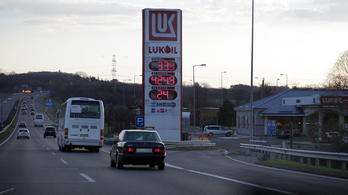 Magyarországról is kivonul a Lukoil