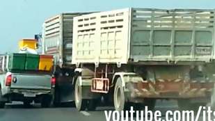 Így büntet a bosszúálló kamionos