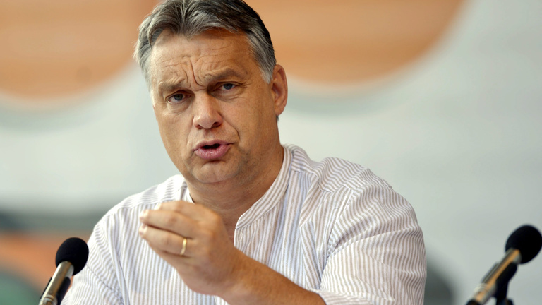 Az Európai Bizottság előtt Orbán illiberális állam-ötlete