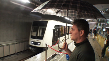 Vigyen esernyőt, ha 4-es metróval utazik!
