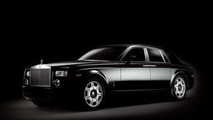 Egyszerre 30 Rolls-Royce Phantomot vettek