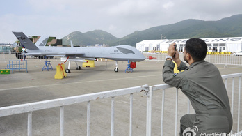 Új fotók a kínai lopakodó drónról