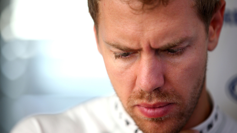 Vettel távozik a Red Bulltól a szezon végén
