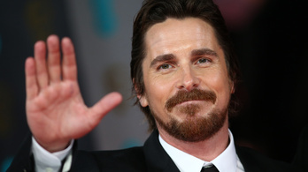Christian Bale mégsem lesz Steve Jobs