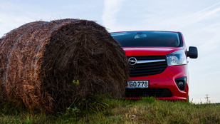 Teszt: Opel Vivaro 1.6 CDTi BiTurbo – 2014.