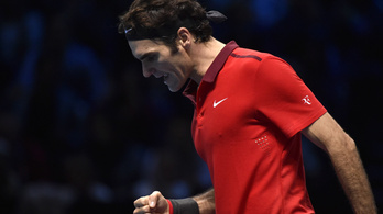 Federer drámai meccsen fordított, négy meccslabdát hárított