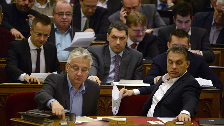 A KDNP nem fogja megszavazni a Fidesz új egyházi törvényét