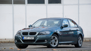 BMW-t vagy Insigniát? Majd az olvasó megmondja