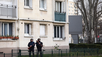Elfogták a párizsi terroristák feltételezett segítőit