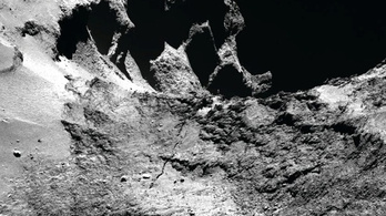 Repedést talált a Rosetta a 67P üstökösön