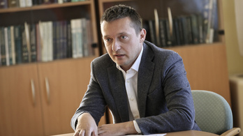 A Fidesz parlamenti vitanapot tartana a bevándorlásról