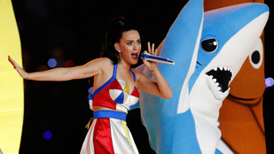 Minden, amit látnia kell Katy Perry Super Bowlos fellépéséről