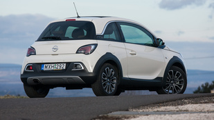 Teszt: Opel Adam Rocks Air 1.0 - 2015.