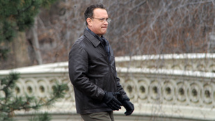 Tudja, miért fotóz Tom Hanks félpár kesztyűket?